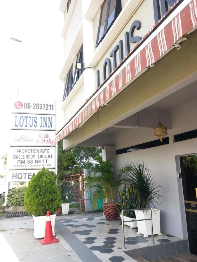 Lotus Inn Malacca Bagian luar foto