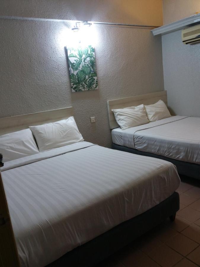 Lotus Inn Malacca Bagian luar foto